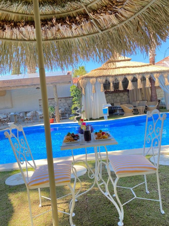 tasquartas otel Alacati Exterior foto